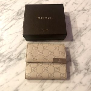 Gucci Guccissima leather wallet